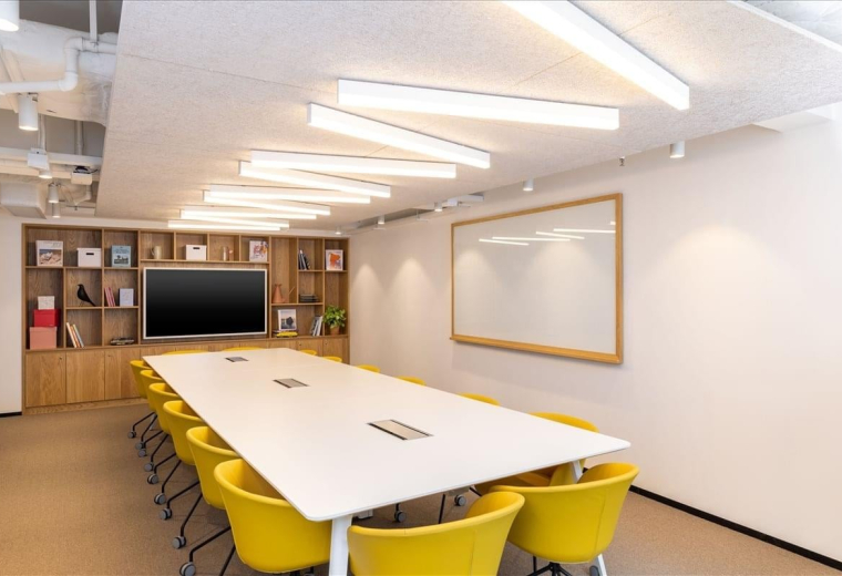 8 Queen’s Road East, Hong Kong