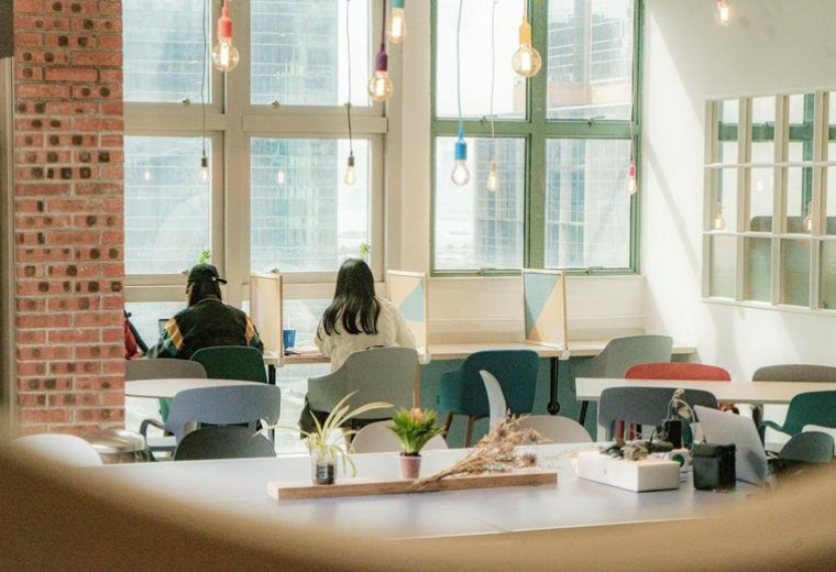 Entrepot Centre, 117 How Ming Street, 17th Floor, 1702-03, Kwun Tong, Hong Kong