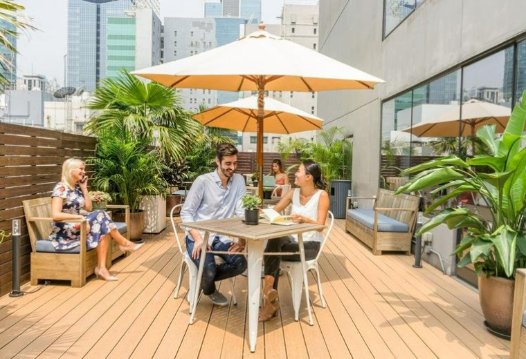 The Phoenix Building, 23 Luard Road, 21/F, Hong Kong
