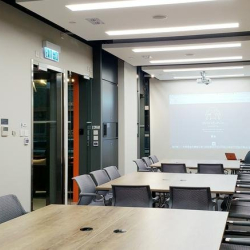 Hong Kong office accommodation