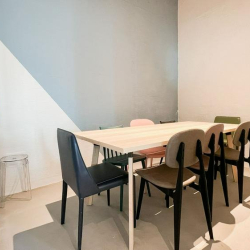 Entrepot Centre, 117 How Ming Street, 17th Floor, 1702-03, Kwun Tong serviced offices