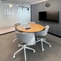 Exterior image of LKF Tower, 33 Wyndham Street, Lan Kwai Fong Tower