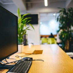 10th Floor, Yu Yuet Lai Building, 43-55 Wyndham Street