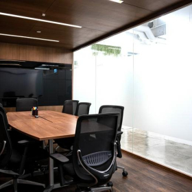 Serviced office centres to hire in Hong Kong. Click for details.